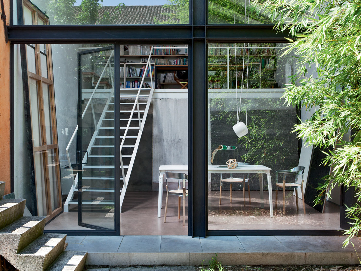 开云（中国） - 桌几|餐桌|办公家具|设计师家具|钢木餐桌